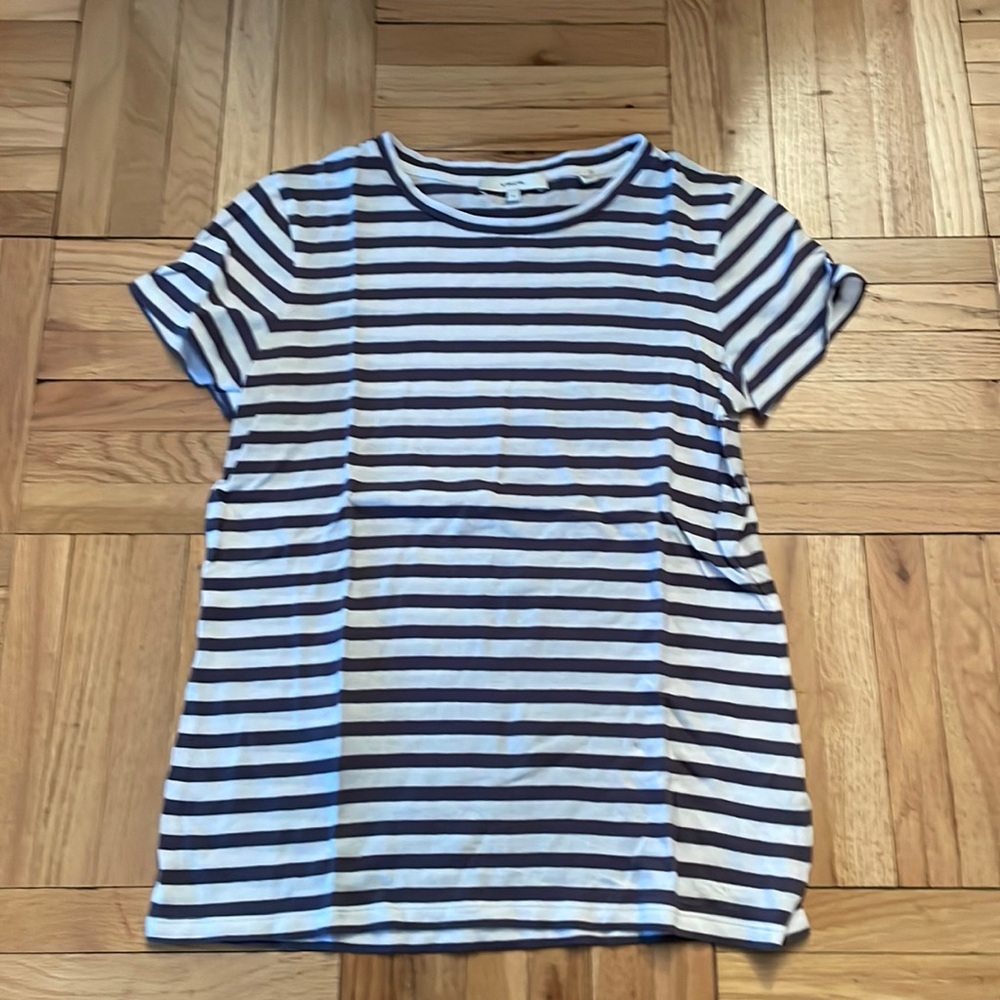 Vince blue and white stripe T-shirt size small